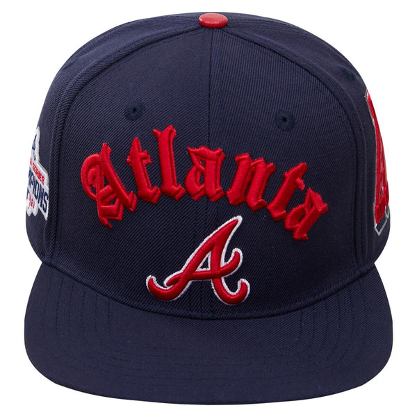PRO STANDARD - ATLANTA BRAVES OLD ENGLISH WOOL SNAPBACK