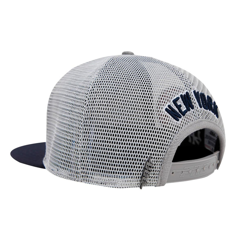 PRO STANDARD -NEW YORK YANKEES CLASSIC MESH BACK TRUCKER HAT