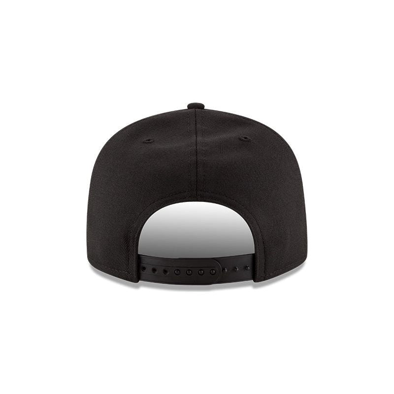 New Era Men’s NFL Tampa Bay Buccaneers New Era Basic 9FIFTY Black SnapBack Hat