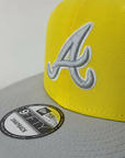 New Era - Atlanta Braves Spring Two-Tone 9FIFTY Snapback Hat - Yellow/Grey